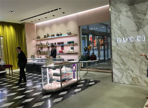 gucci boutique nordstrom.